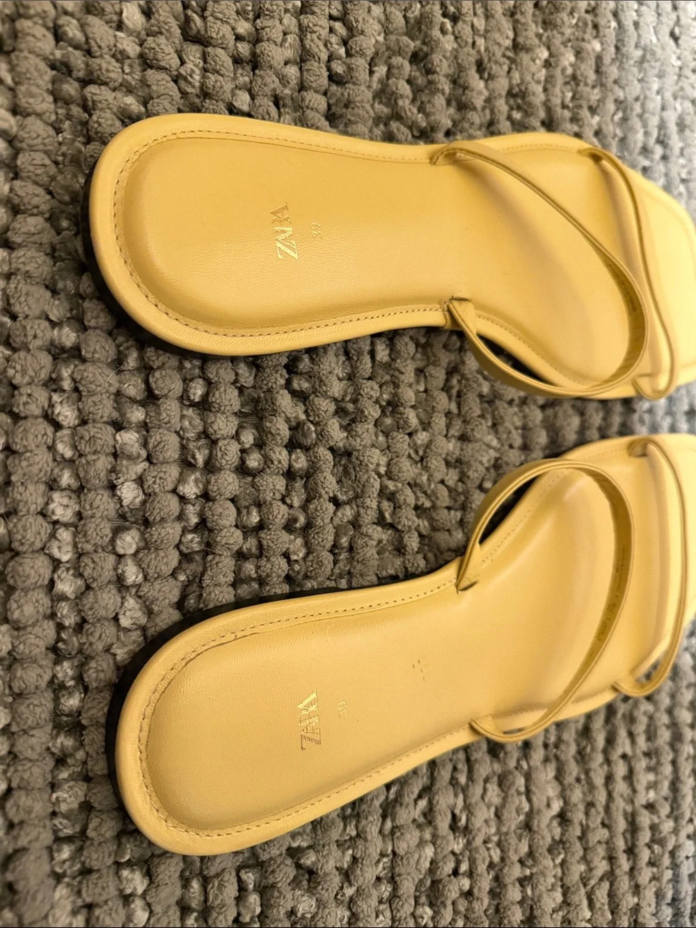 Zara Yellow Square-Toe Slide Sandals - Picture 6 of 7